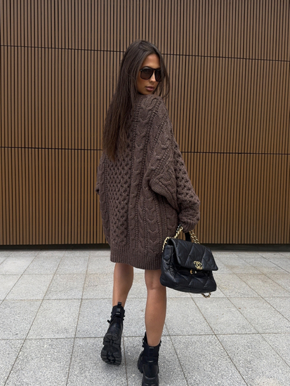 Long Sweater with decorative weave - Brown