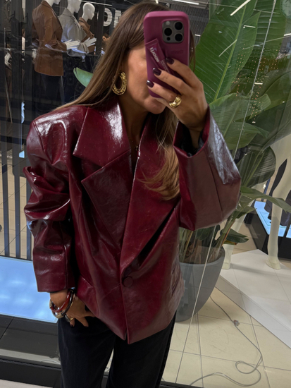 Patent leather jacket - Cherry