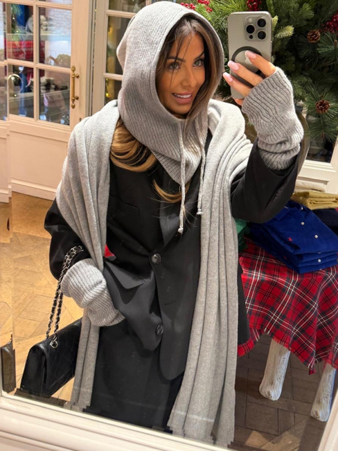 Wełniany szal - Szary