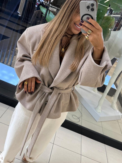 Krótki płaszcz - Latte